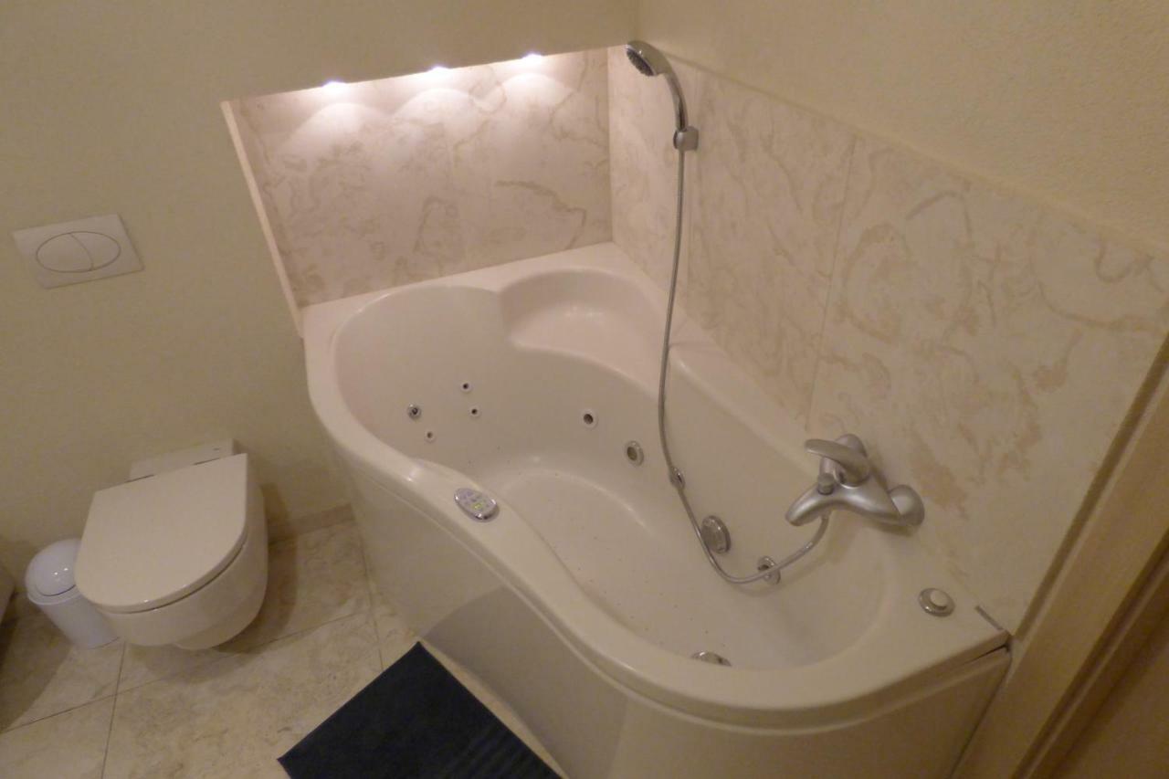 Apartament Kwiatkowskiego Lägenhet *