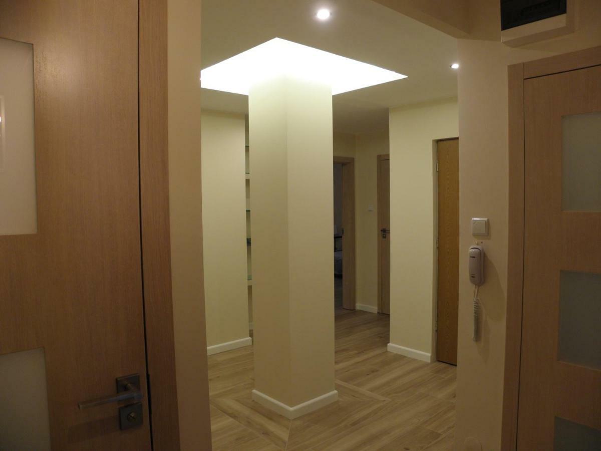 Apartament Kwiatkowskiego Lägenhet Warszawa