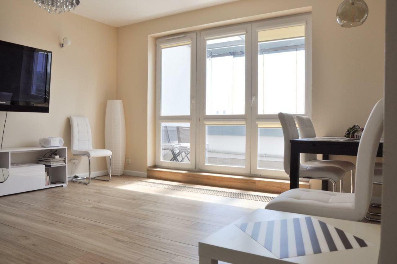 Apartament Kwiatkowskiego * Warszawa