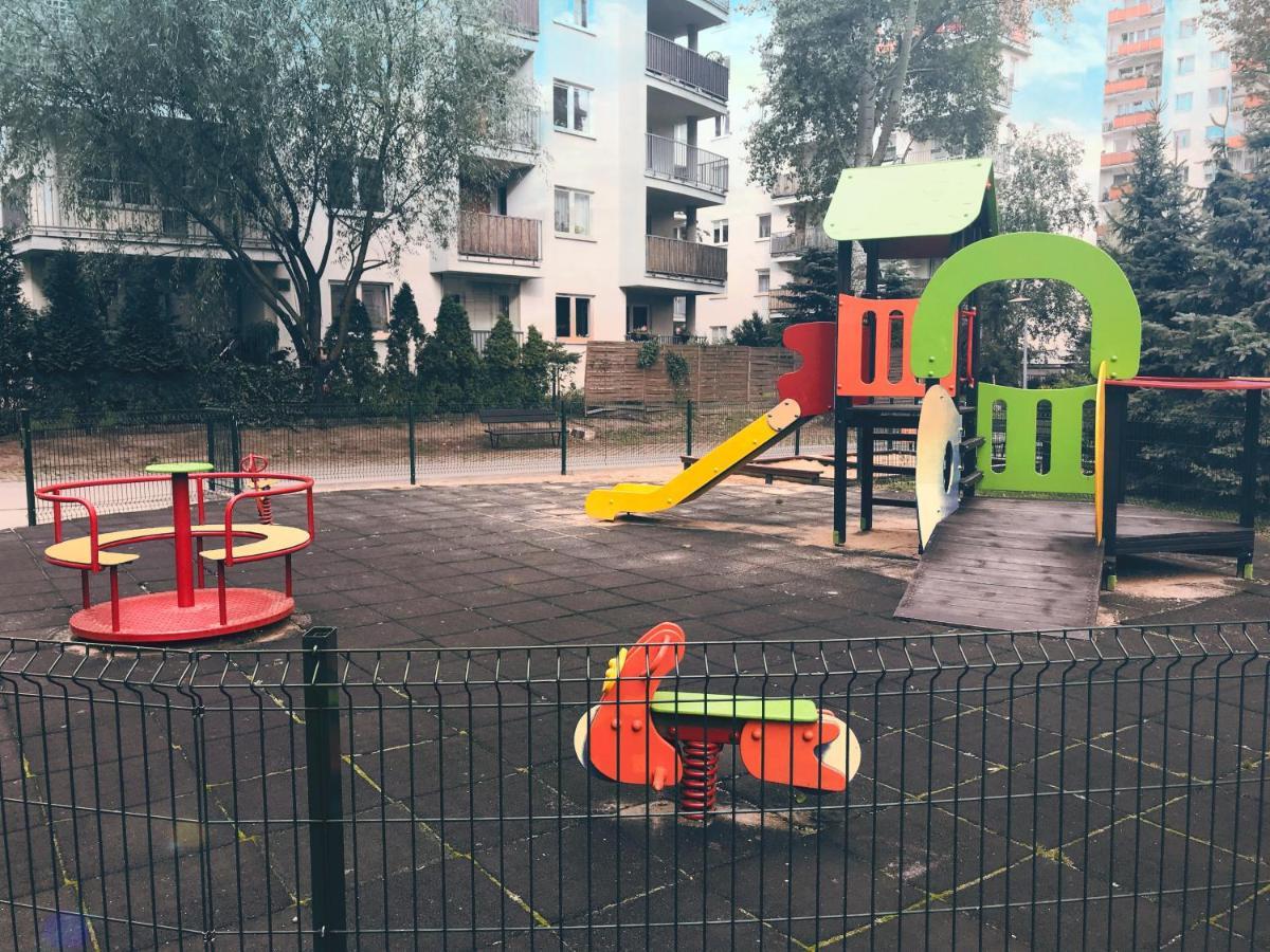 Apartament Kwiatkowskiego Lägenhet