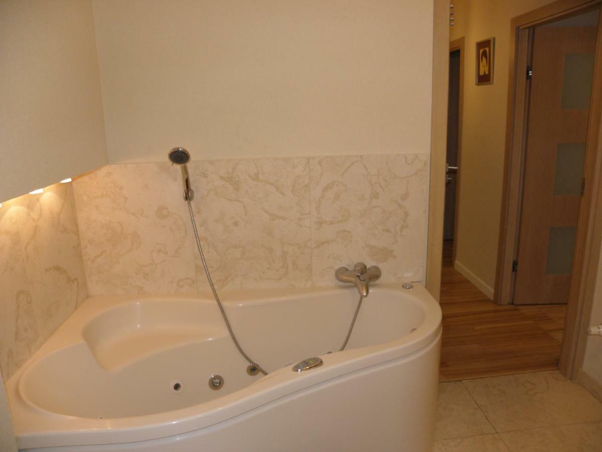 Apartament Kwiatkowskiego Appartement Warschau